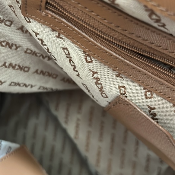 DKNYC Signature Tote - Picture 9 of 9